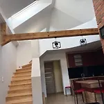 Dom wakacyjny Jednorodzinny Całoroczny *