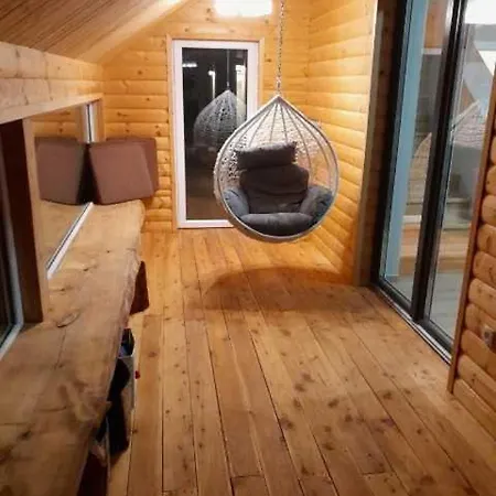 Jednorodzinny Caloroczny Casa de Férias *